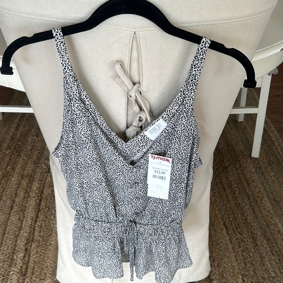 Sienna Sky Tops - Sienna Sky Black and White Patterned Sleeveless Top